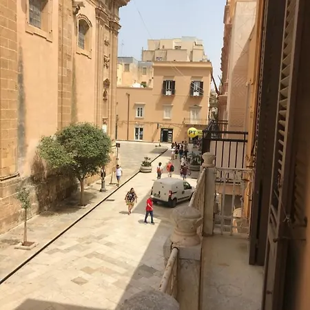 Garibaldi House Guest house Marsala